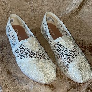 Tom’s Apargata Moroccan Crochet Womens Size 10